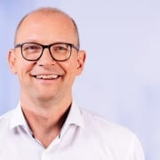 Dr. Stefan Dierkes